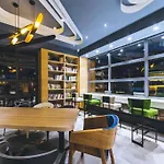 Shanghai Zeyu Hotel